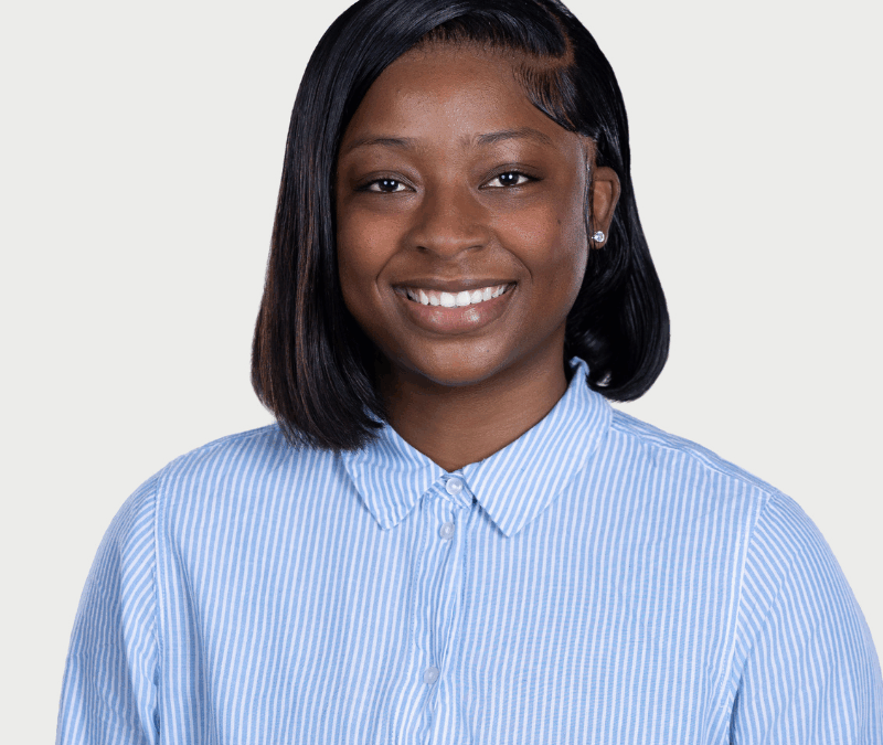 Zekeria Holcomb